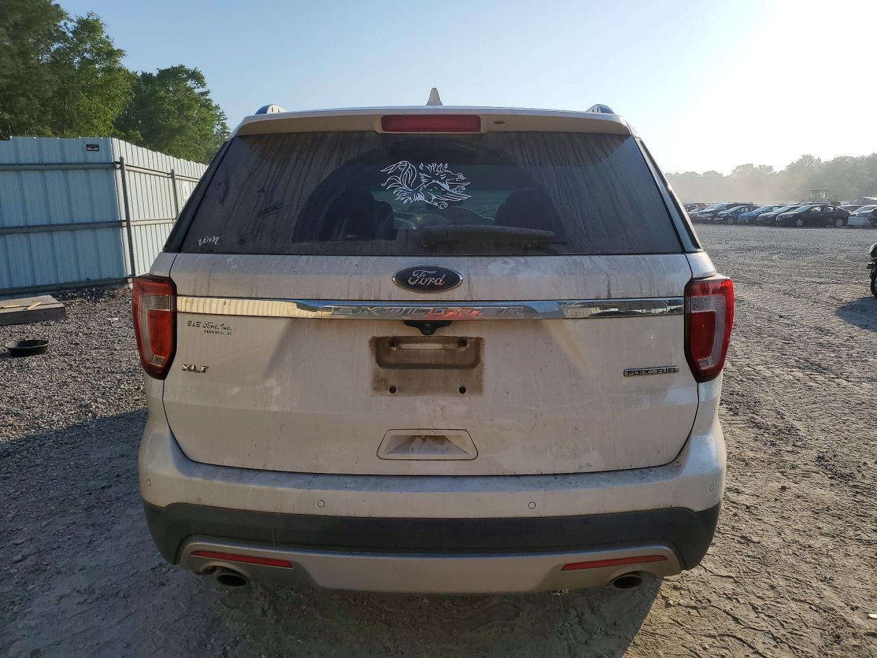 2016 FORD EXPLORER XLT photo 11