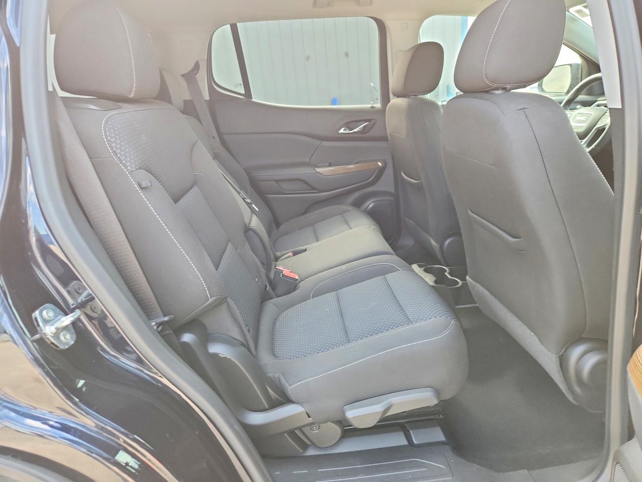 2021 GMC ACADIA SLE photo 31