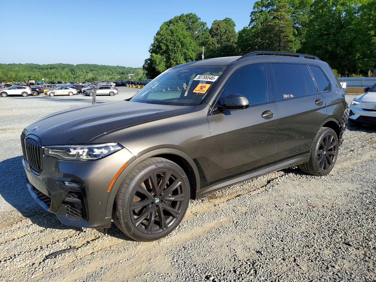 2022 BMW X7