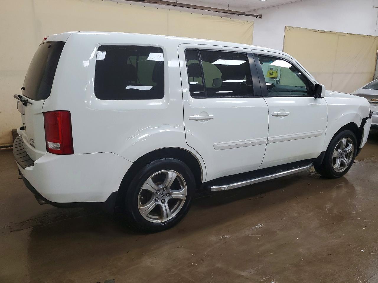 2015 HONDA PILOT EXLN photo 5