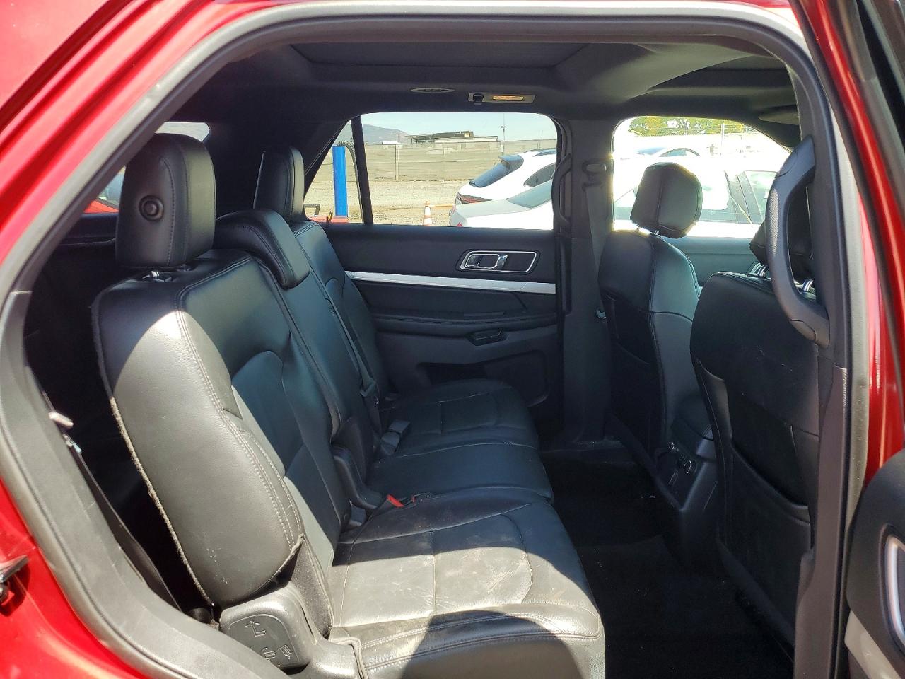 2017 FORD EXPLORER XLT photo 21