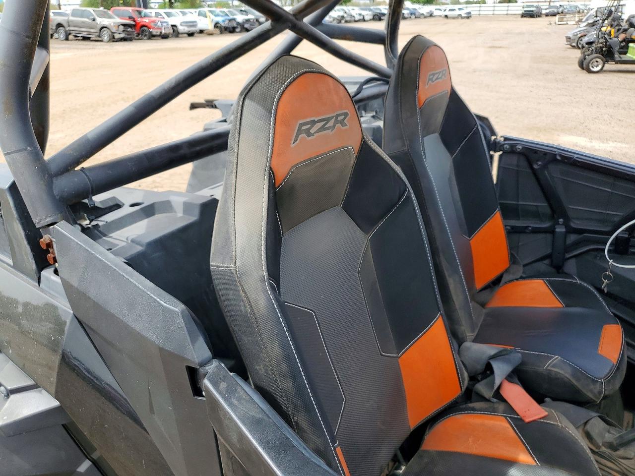 2021 POLARIS RZR UTILITY VEHICLE photo 6