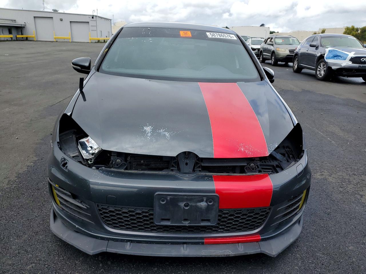 2013 VOLKSWAGEN GTI photo 5