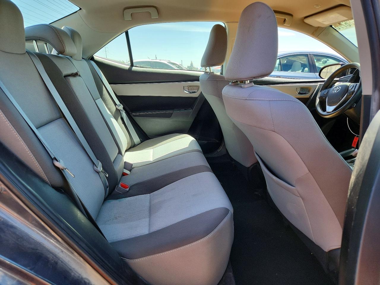 2019 TOYOTA COROLLA LE photo 19