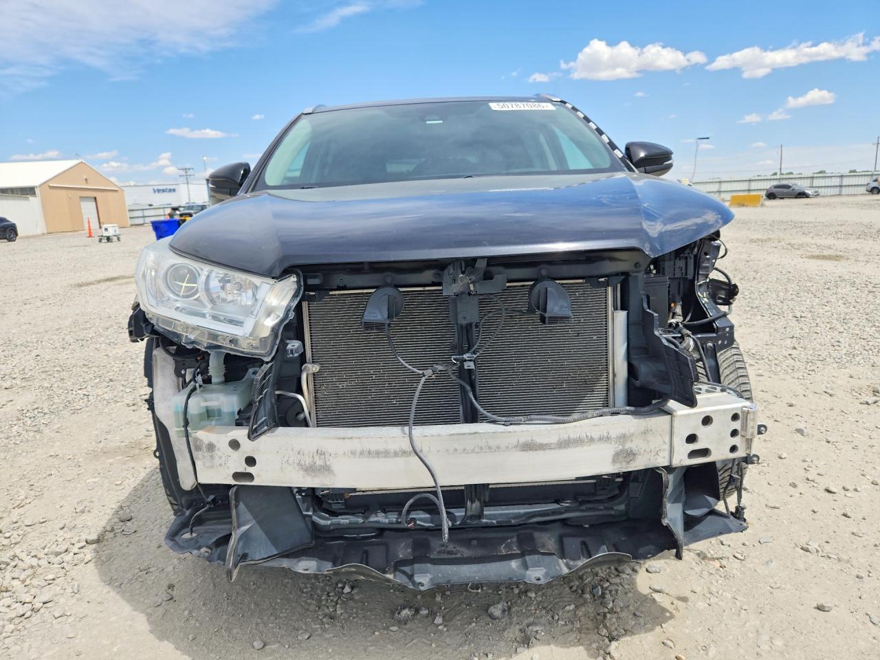 2019 TOYOTA HIGHLANDER XLE photo 5