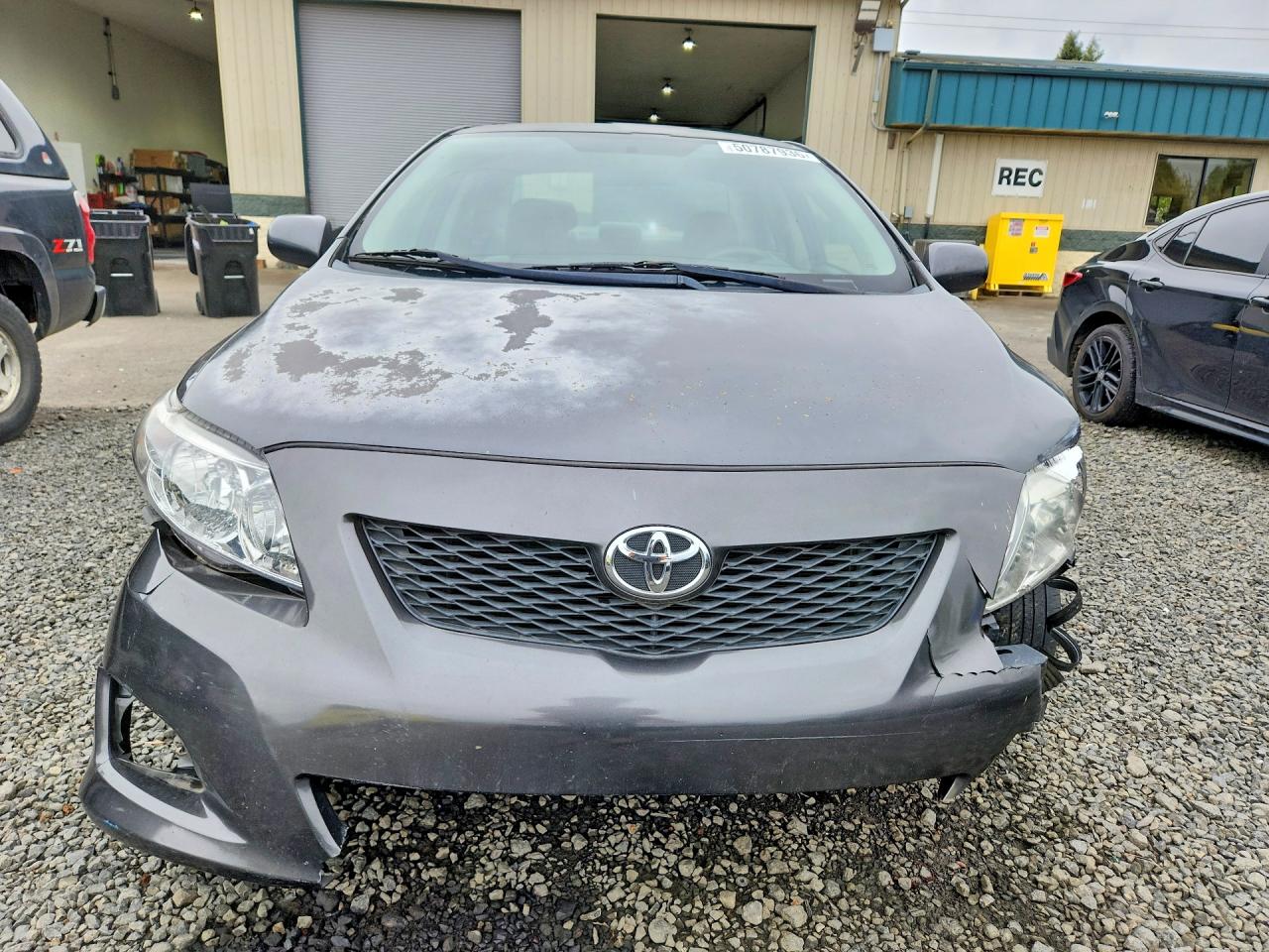 2010 TOYOTA COROLLA LE photo 9