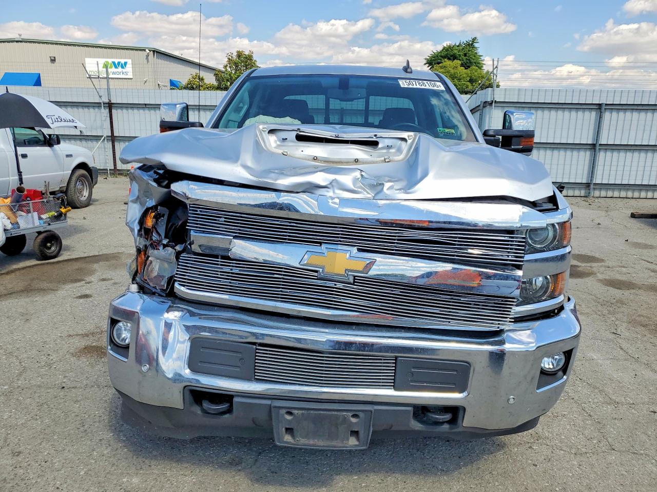 2018 CHEVROLET SILVERADO K2500 HEAVY DUTY LTZ photo 13