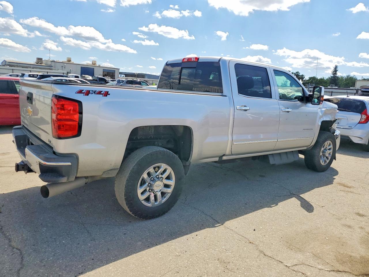 2018 CHEVROLET SILVERADO K2500 HEAVY DUTY LTZ photo 7