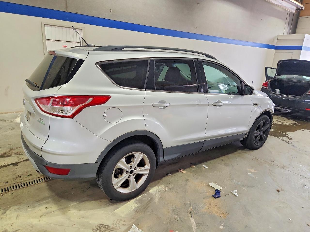 2014 FORD ESCAPE SE photo 3