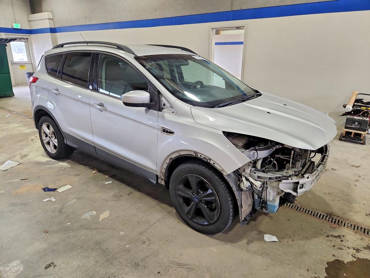 2014 FORD ESCAPE SE photo 4