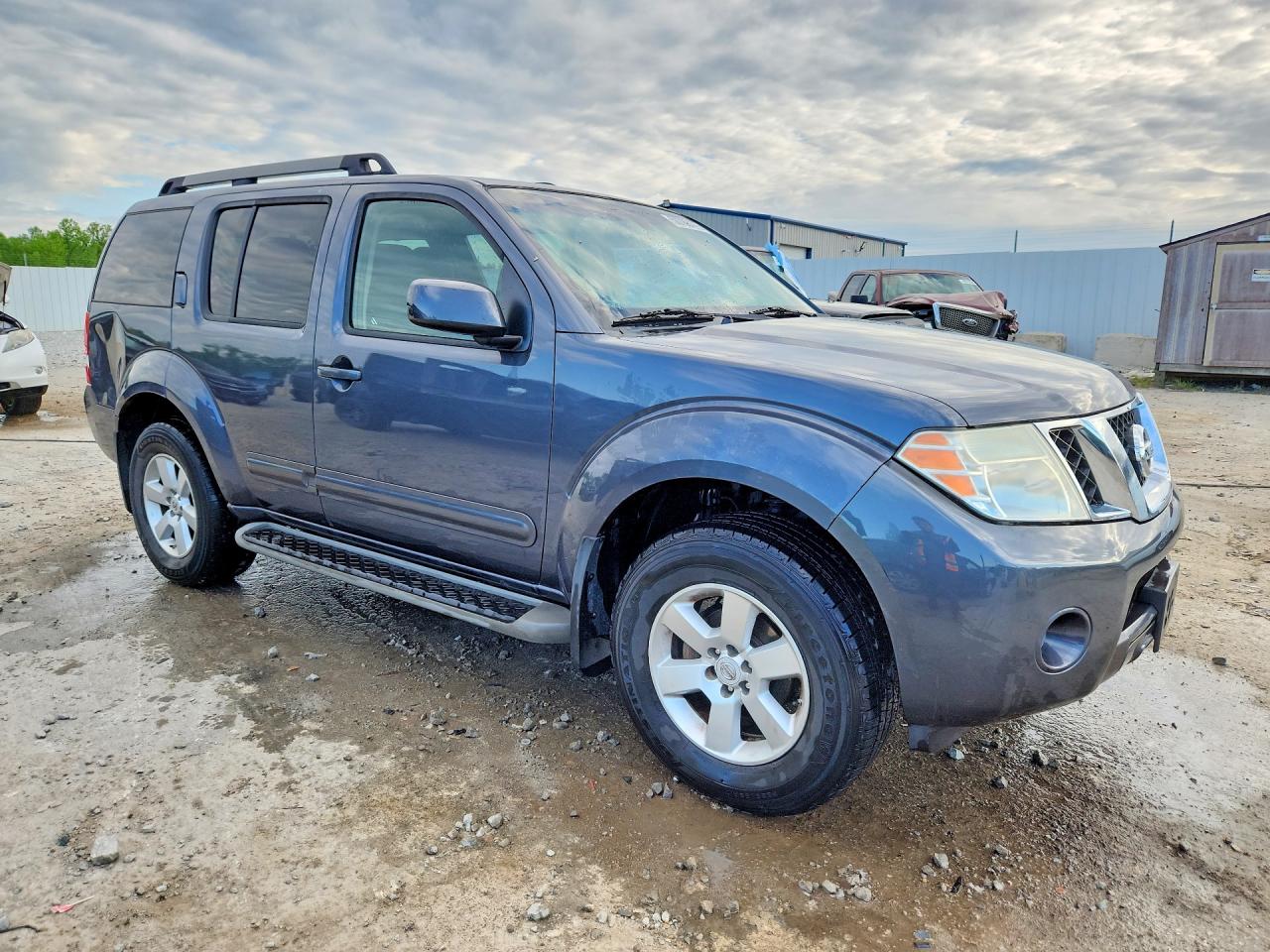 2012 NISSAN PATHFINDER S photo 10
