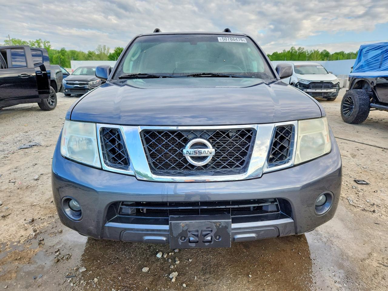 2012 NISSAN PATHFINDER S photo 13