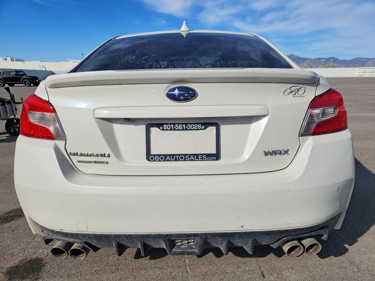 2016 SUBARU WRX photo 11