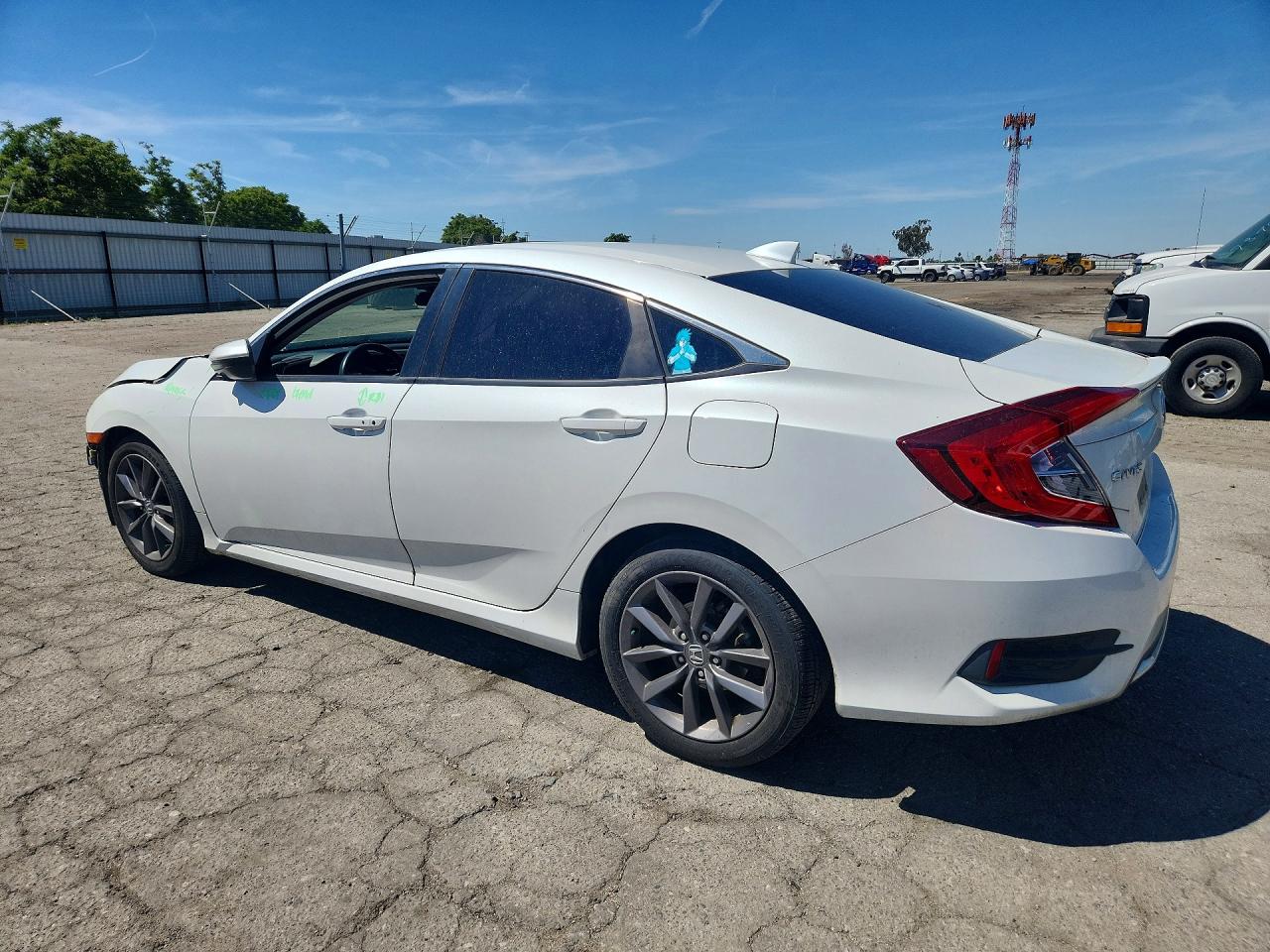 2020 HONDA CIVIC EX photo 3