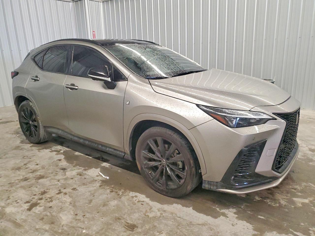 2022 LEXUS NX 350 photo 4