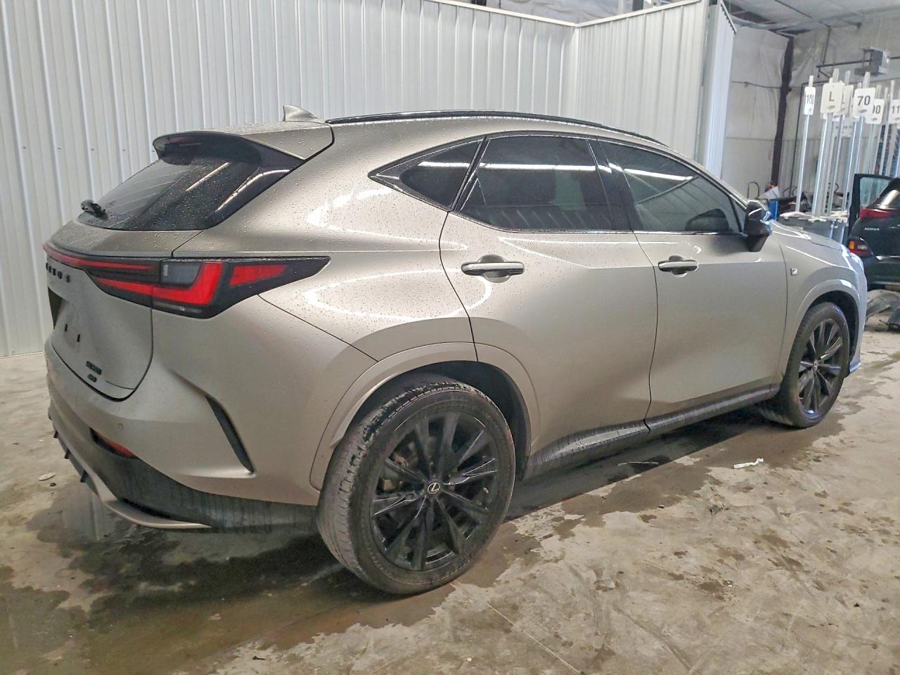 2022 LEXUS NX 350 photo 3