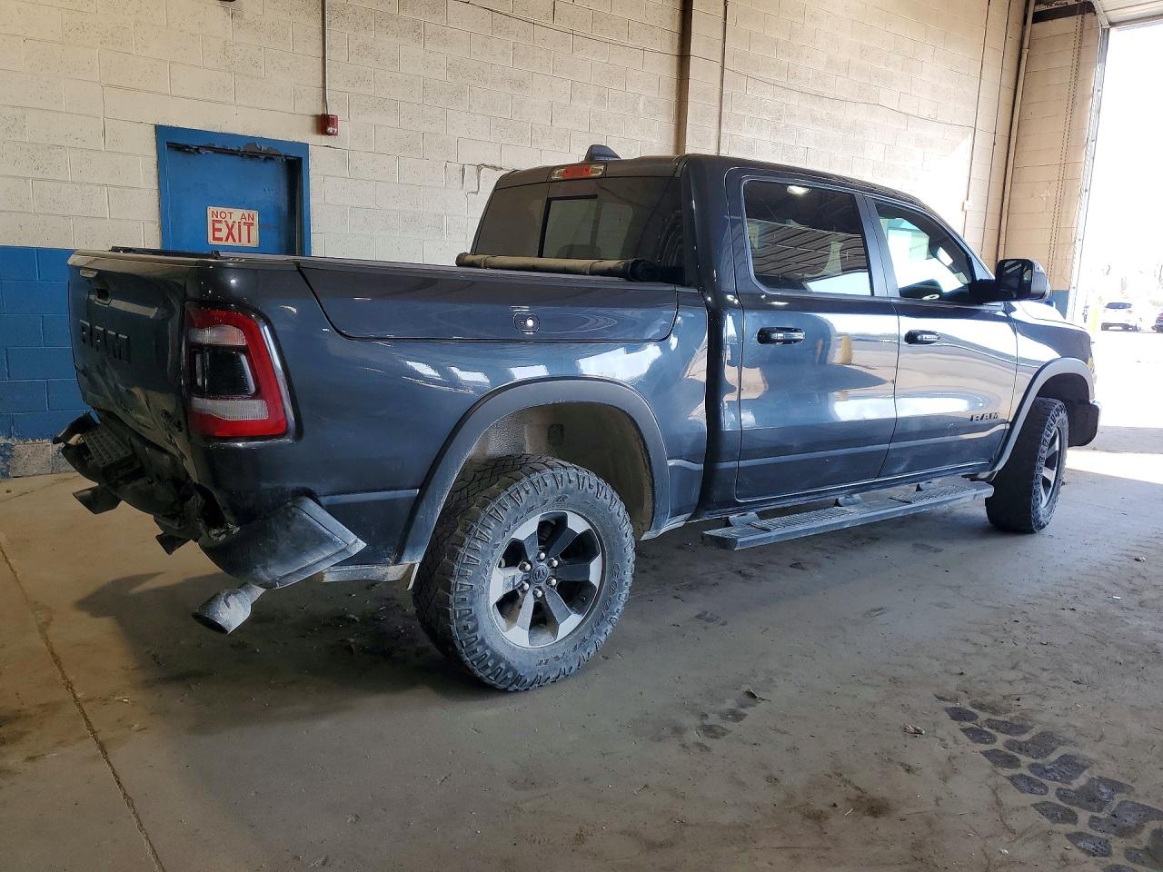 2019 RAM 1500 REBEL photo 7