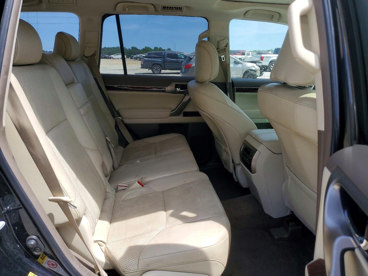 2011 LEXUS GX 460 photo 21