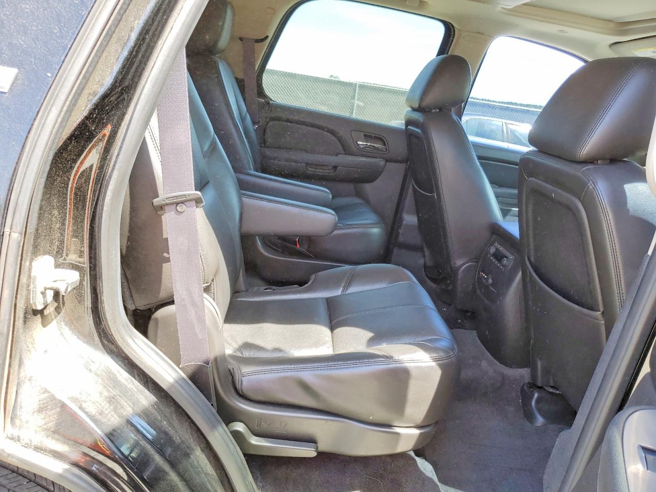 2011 CHEVROLET TAHOE K1500 LT photo 31