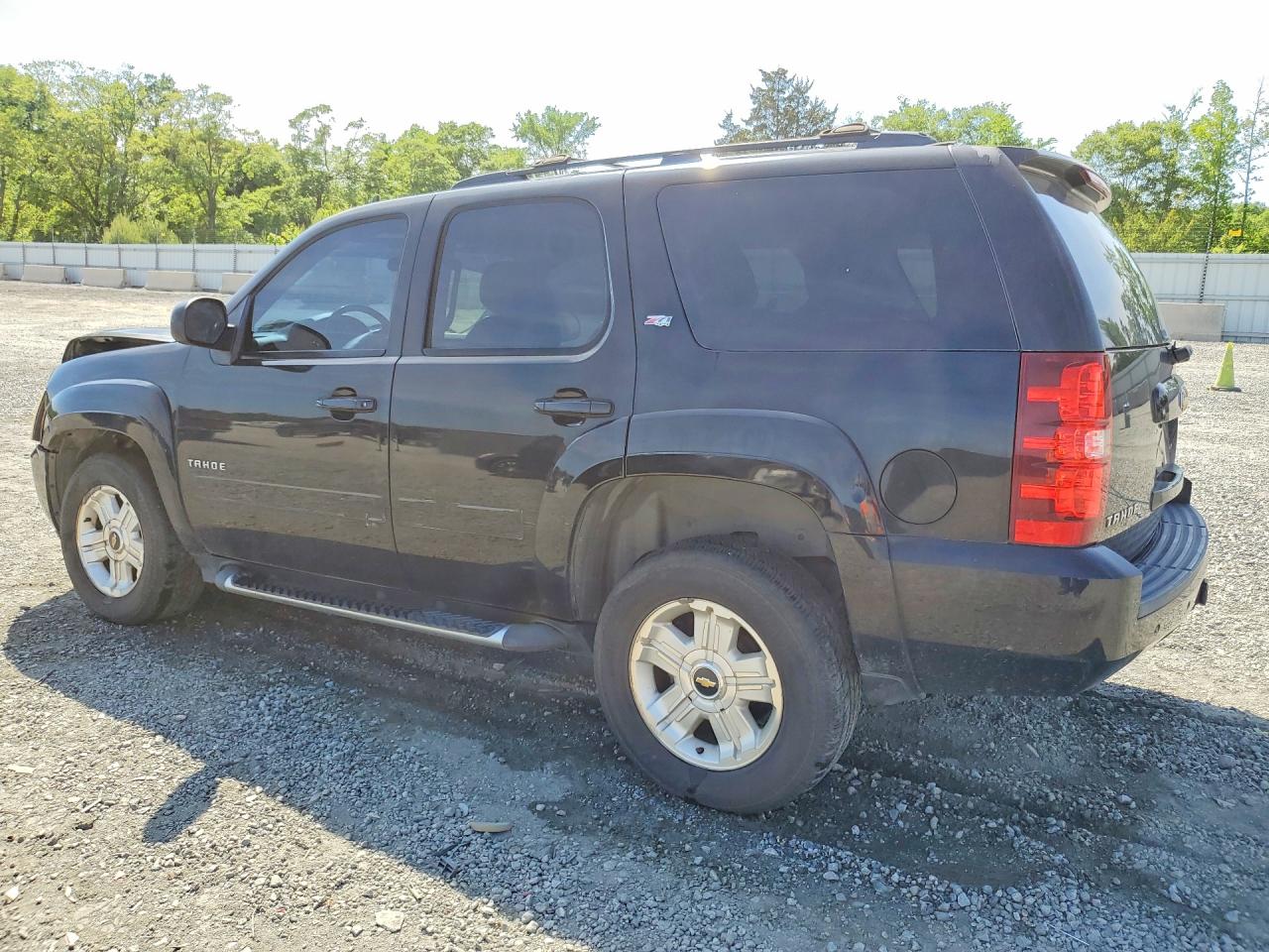 2011 CHEVROLET TAHOE K1500 LT photo 4