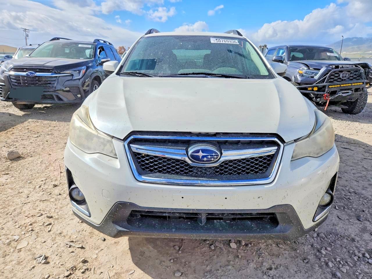 2017 SUBARU CROSSTREK LIMITED photo 13