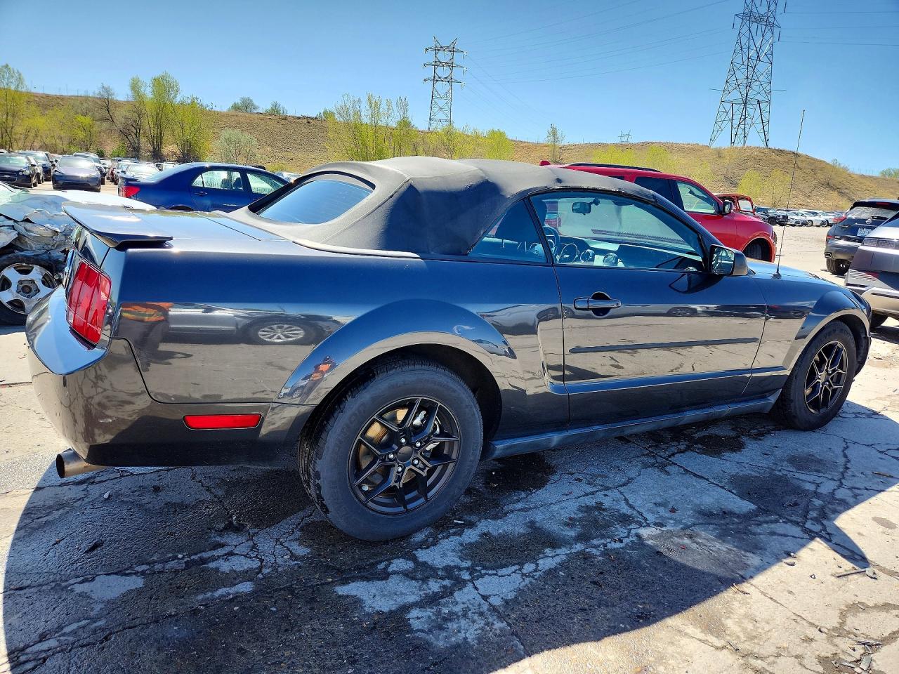2007 FORD MUSTANG photo 5