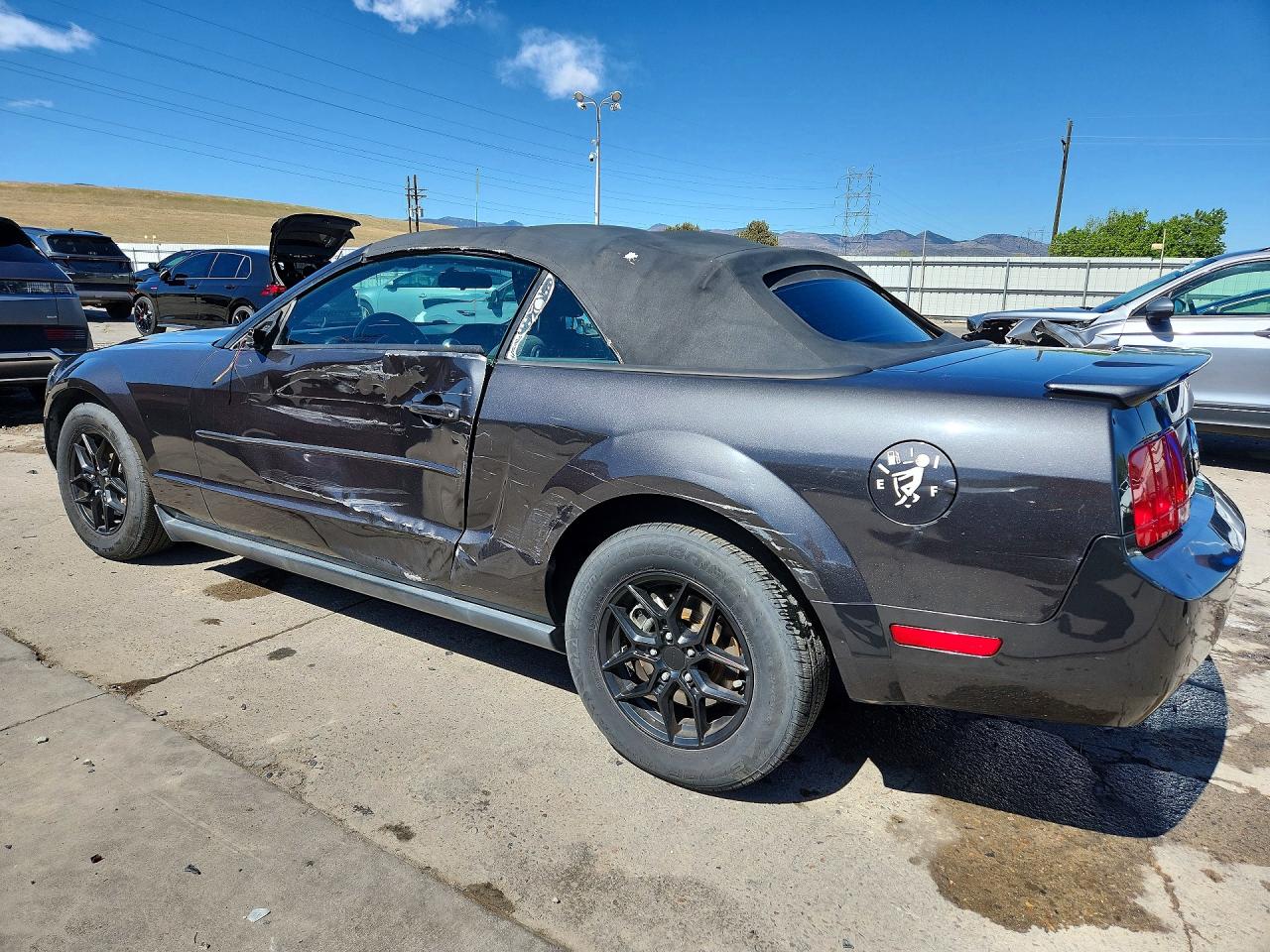 2007 FORD MUSTANG photo 3