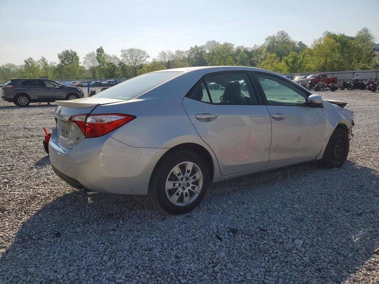 2016 TOYOTA COROLLA S photo 5