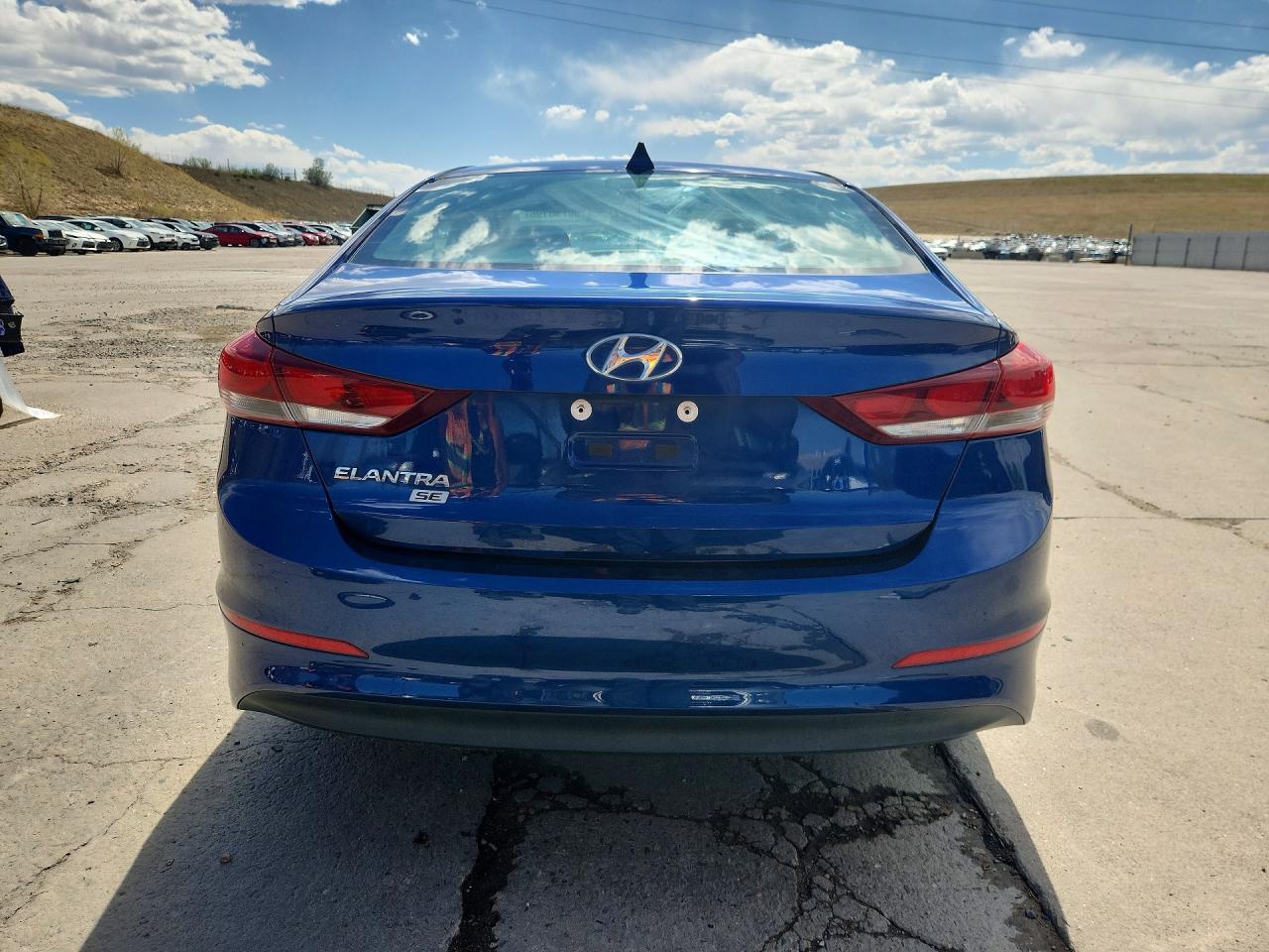 2017 HYUNDAI ELANTRA SE photo 16