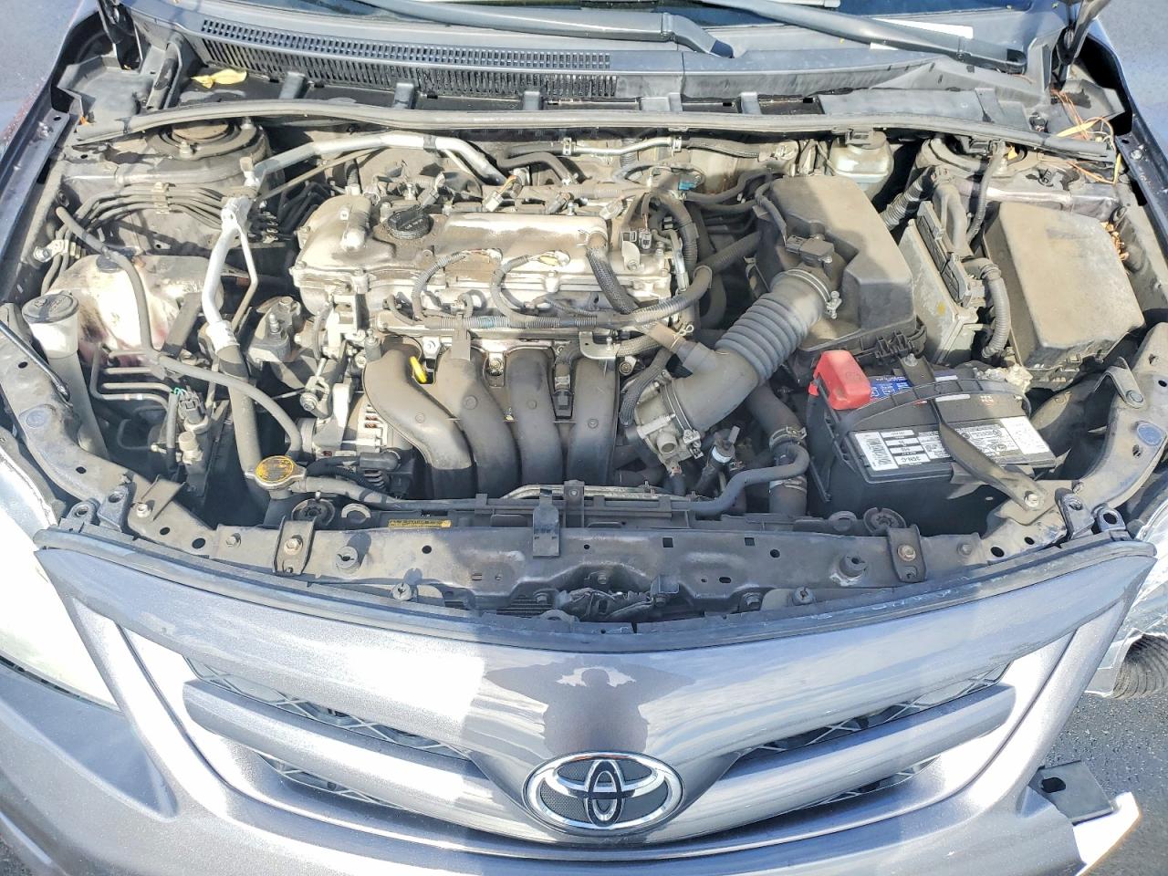 2011 TOYOTA COROLLA LE photo 11