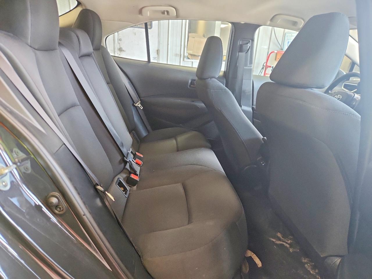 2024 TOYOTA COROLLA LE photo 19