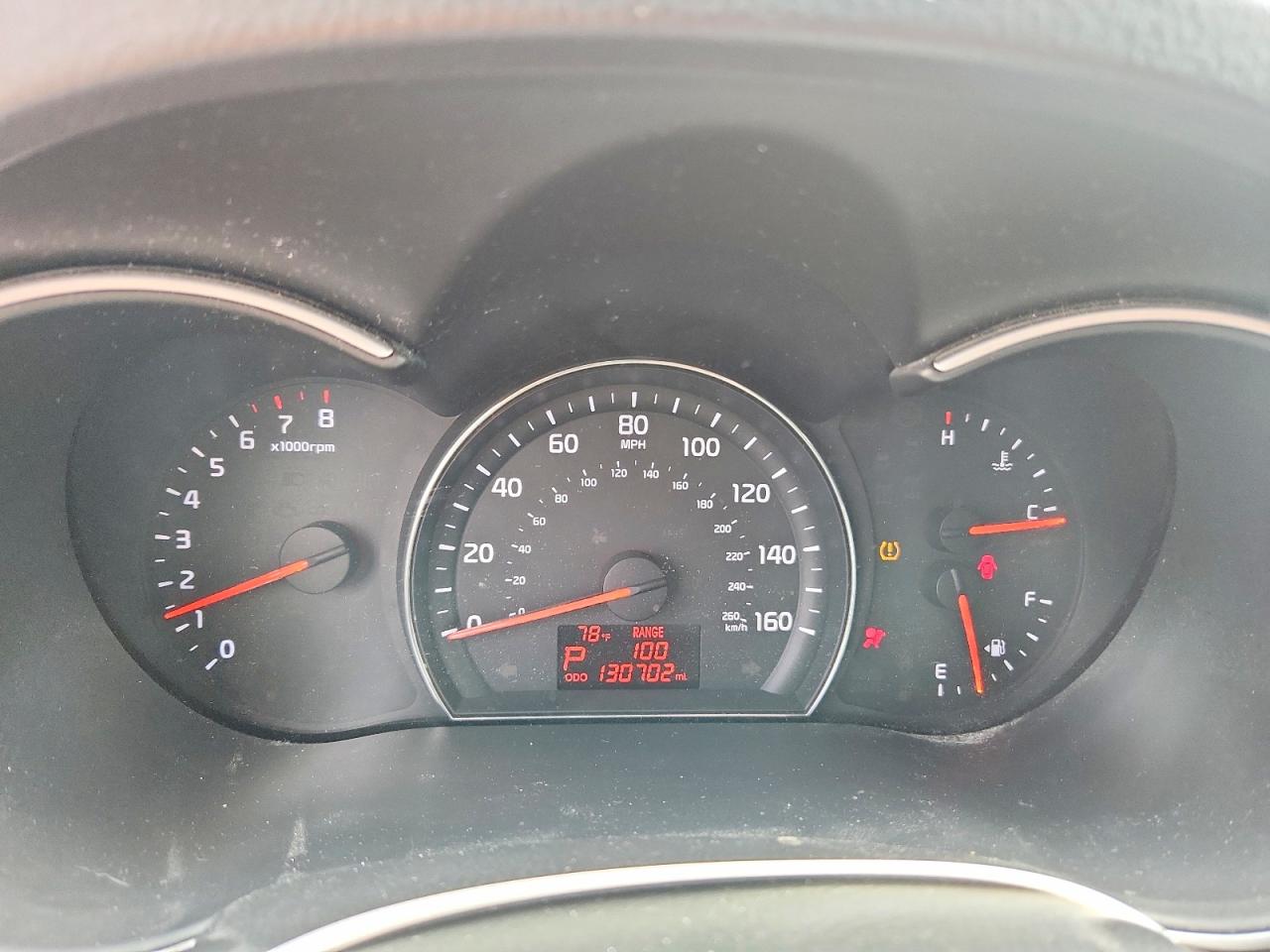 2015 KIA SORENTO LX photo 17
