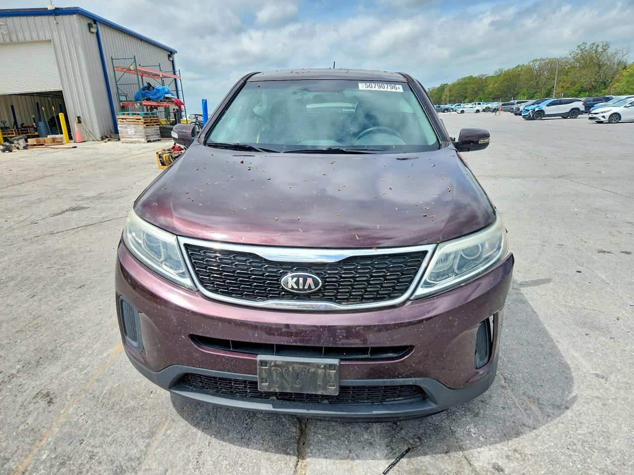 2015 KIA SORENTO LX photo 9