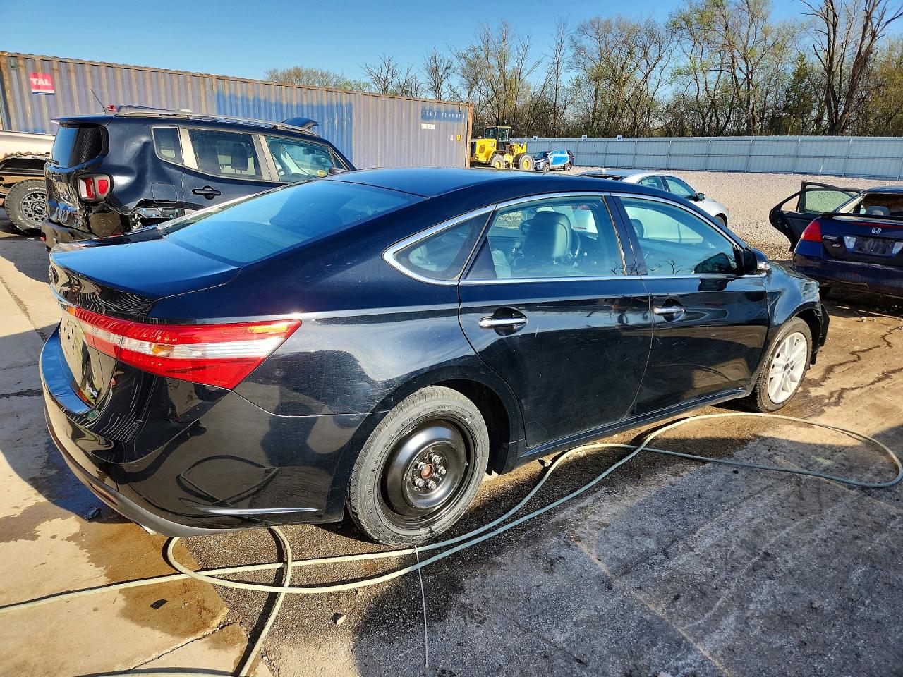 2013 TOYOTA AVALON XLE PREMIUM photo 5