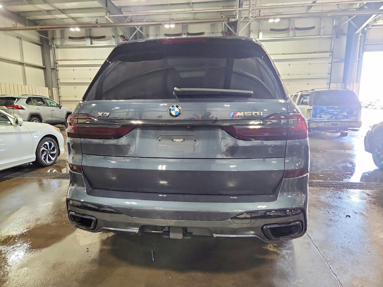 2022 BMW X7 M50I photo 11