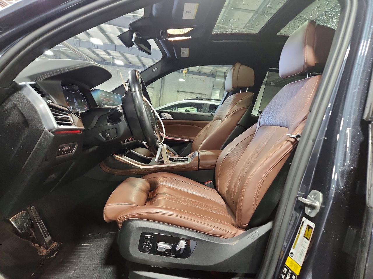 2022 BMW X7 M50I photo 13