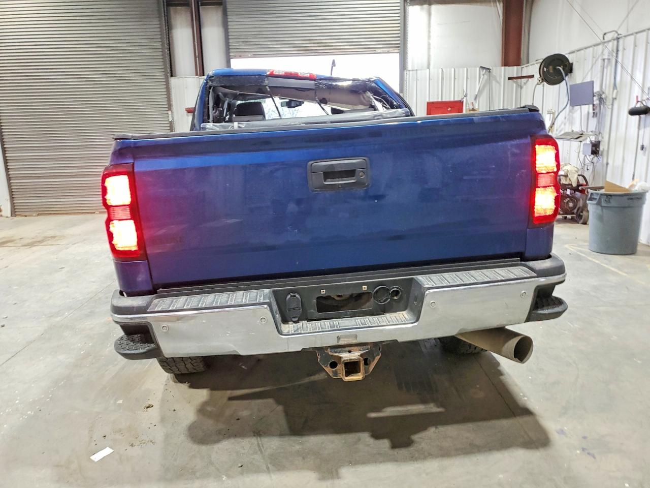 2017 CHEVROLET SILVERADO K3500 LTZ photo 11