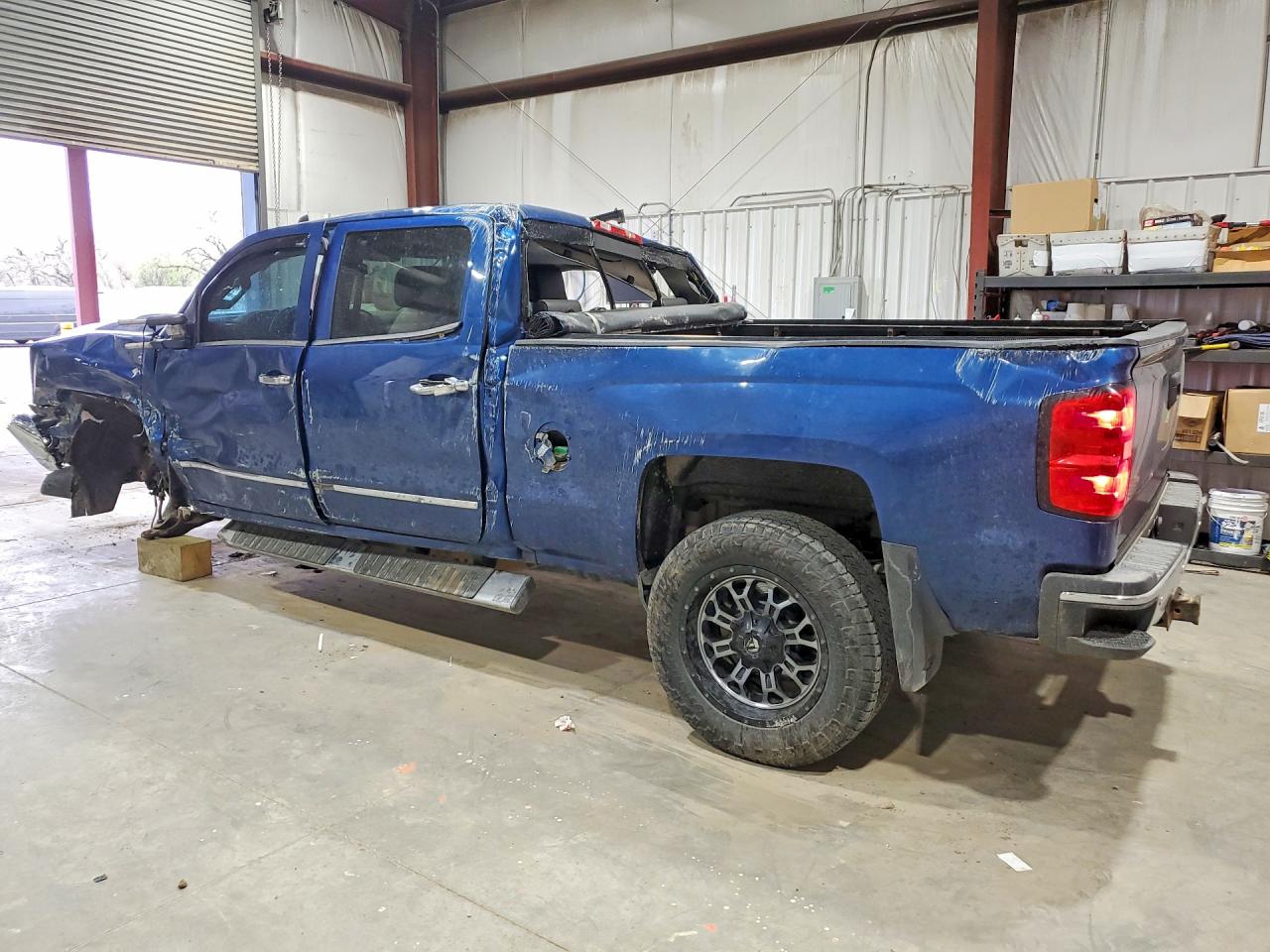 2017 CHEVROLET SILVERADO K3500 LTZ photo 3