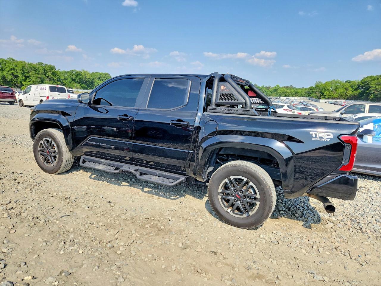 2024 TOYOTA TACOMA TRD SPORT photo 3