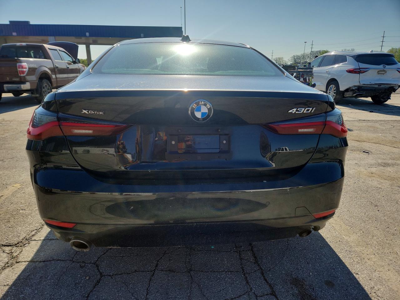 2025 BMW 430XI photo 11