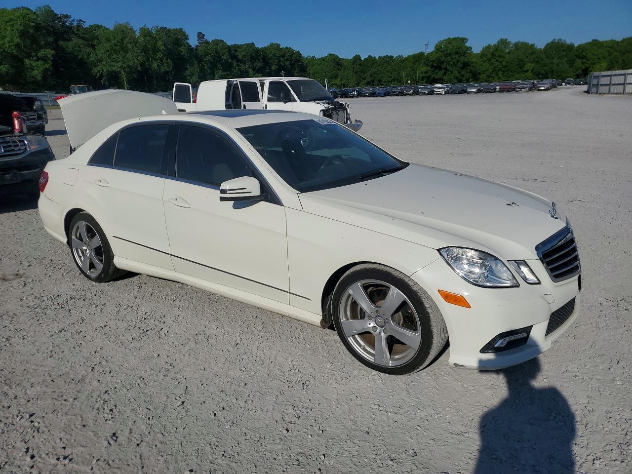 2011 MERCEDES-BENZ E 350 photo 4