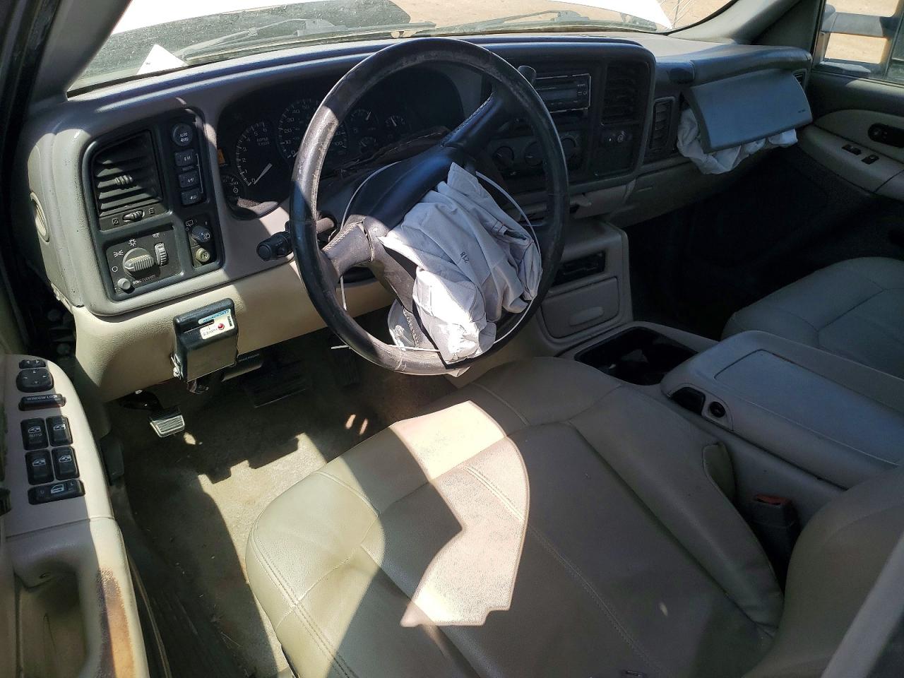 2001 CHEVROLET SUBURBAN C2500  LT photo 15