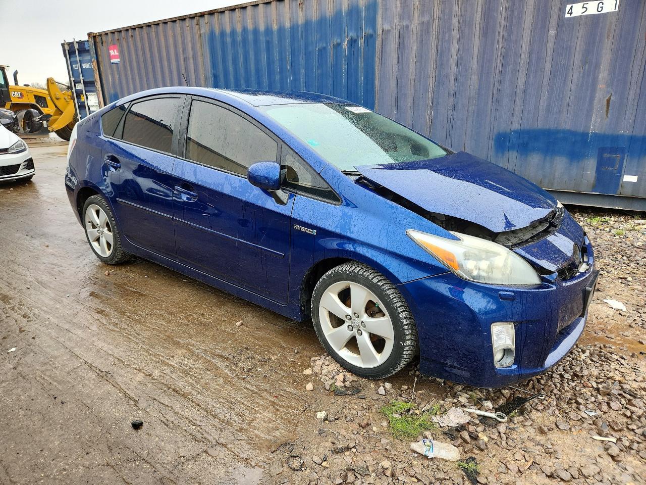 2010 TOYOTA PRIUS V photo 10