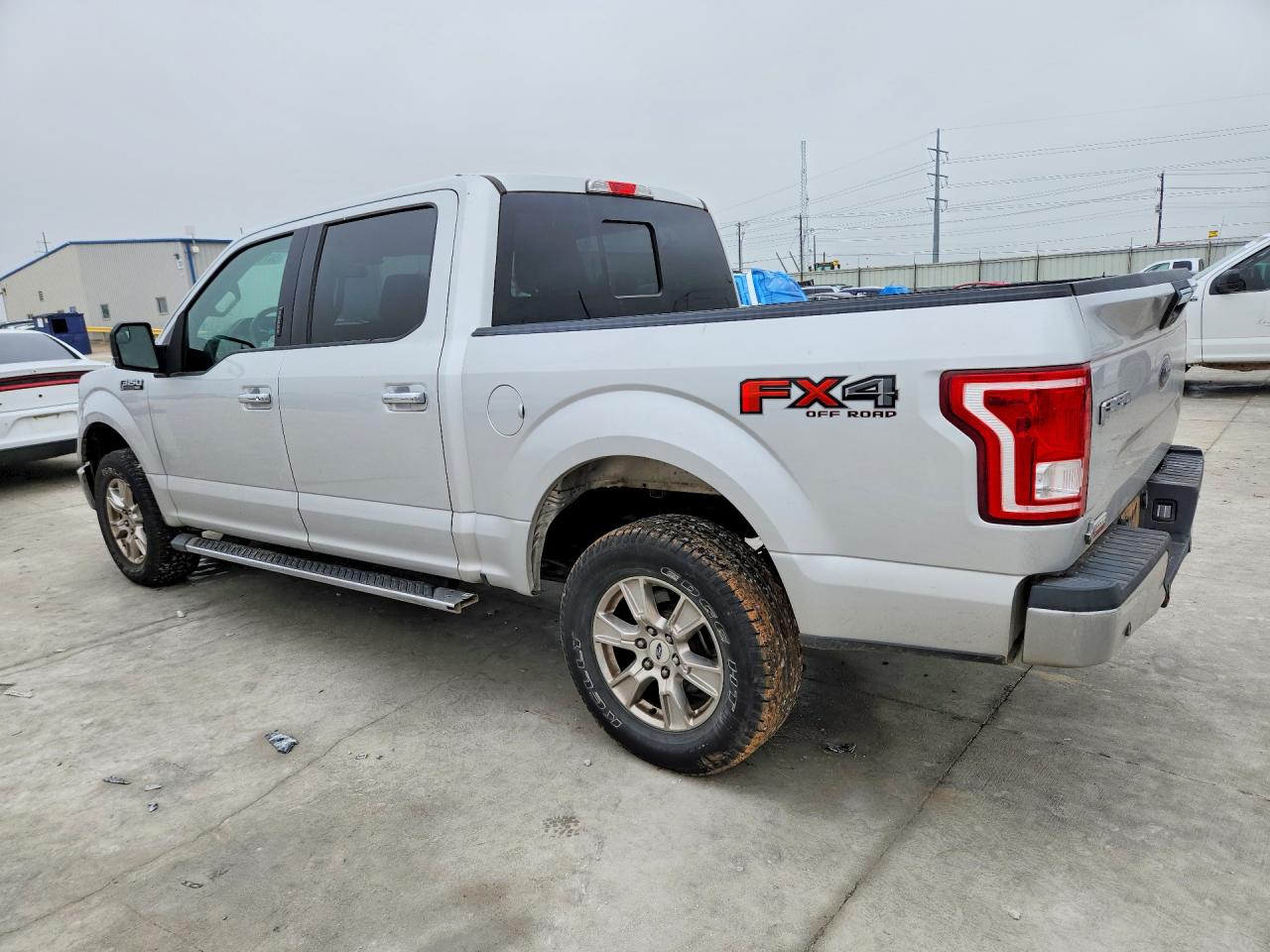 2017 FORD F150 SUPERCREW photo 4
