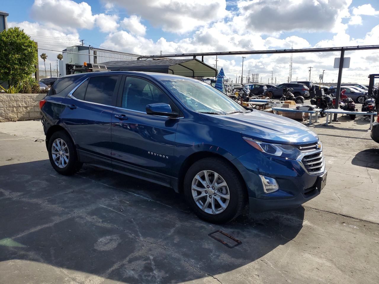 2021 CHEVROLET EQUINOX LT photo 10
