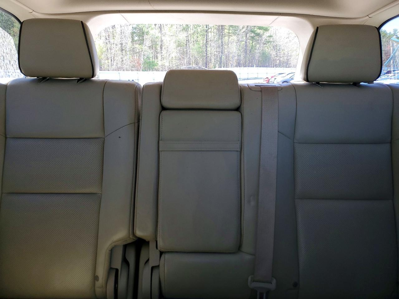 2019 JEEP GRAND CHEROKEE OVERLAND photo 10