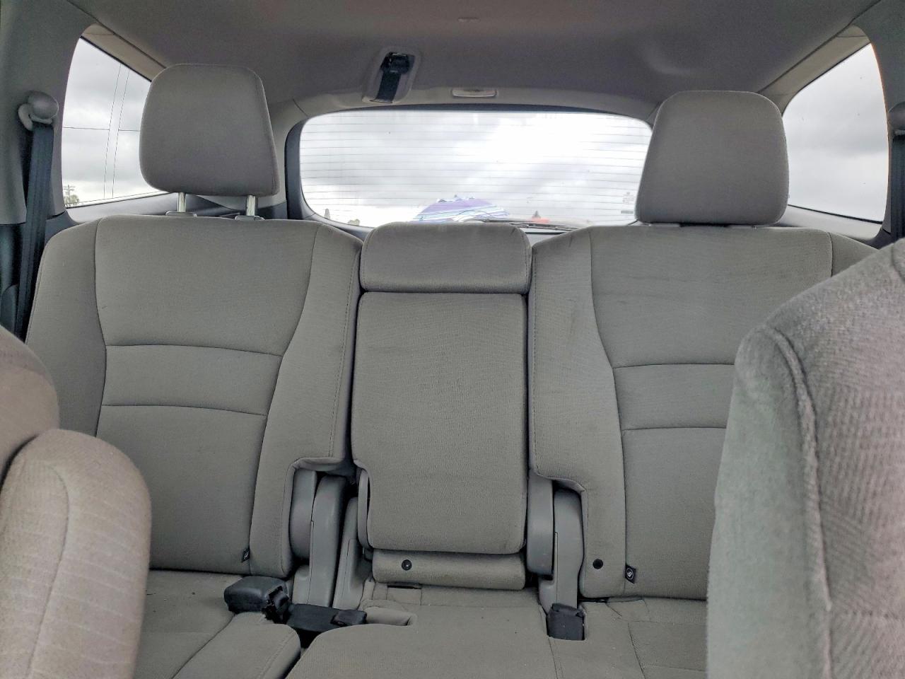 2016 HONDA PILOT EX photo 19