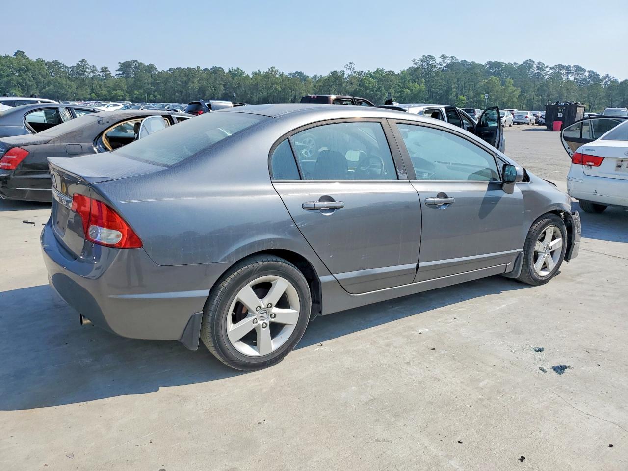 2011 HONDA CIVIC LX-S photo 5