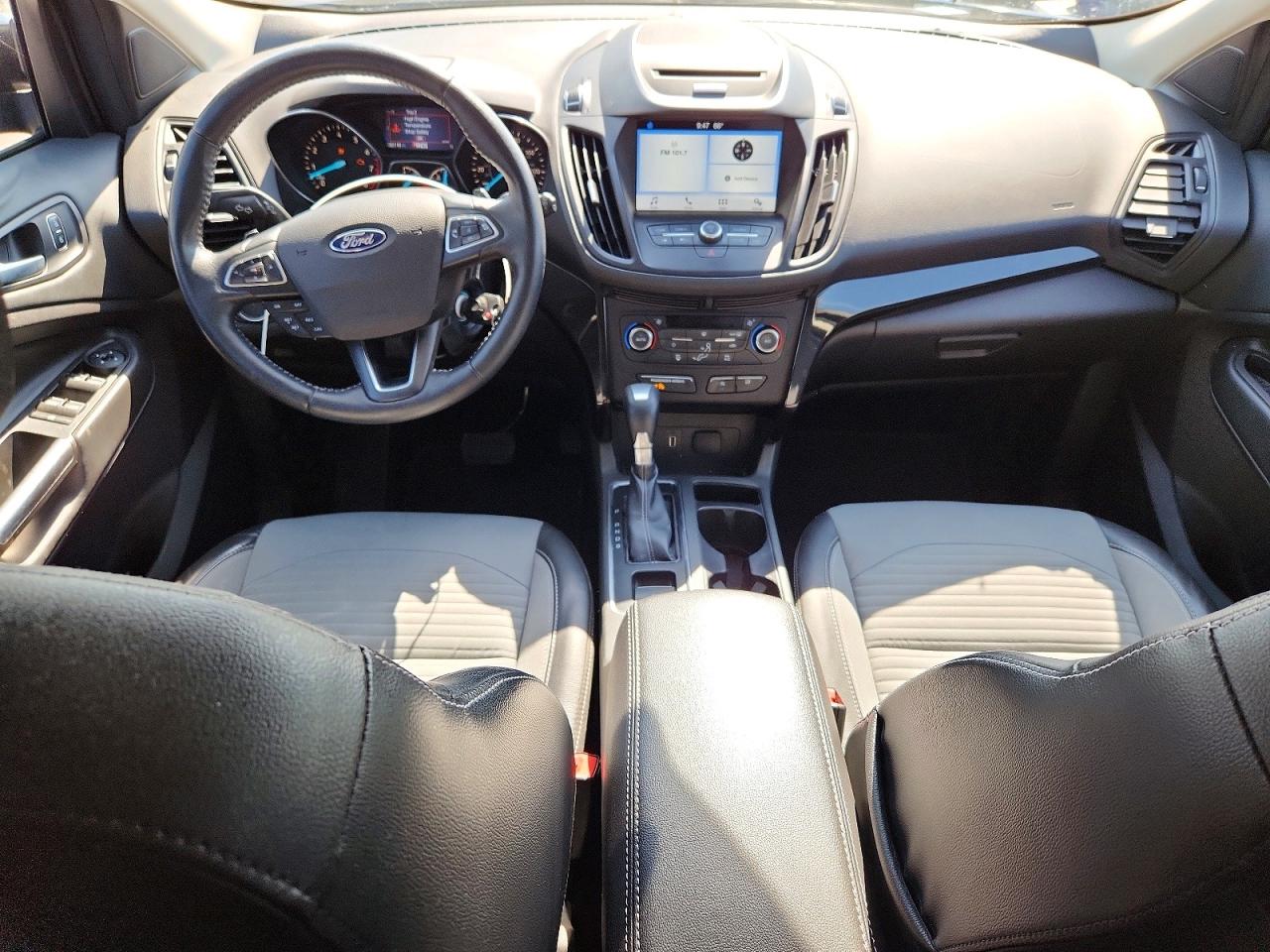 2017 FORD ESCAPE SE photo 15