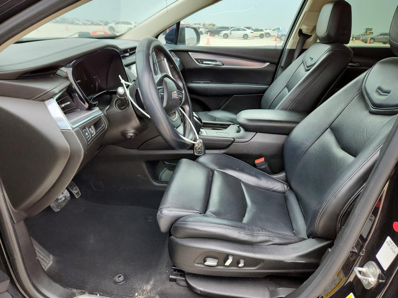 2017 CADILLAC XT5 LUXURY photo 13